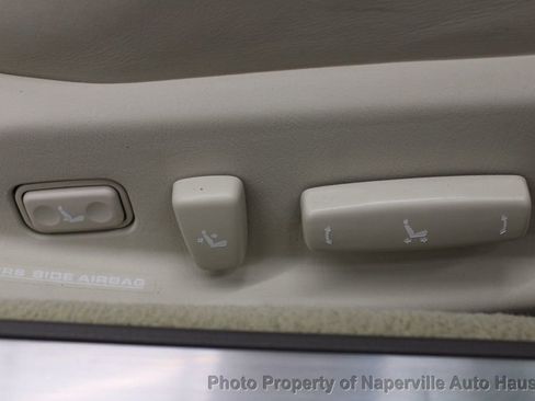 Used 2003 Lexus SC 430 Convertible image 36