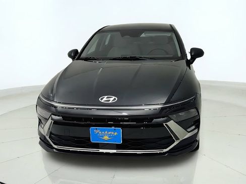 Used 2024 Hyundai Sonata SEL FWD image 2