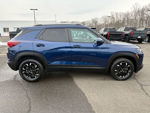 Used 2023 Chevrolet TrailBlazer LT w/ Convenience Package image 8