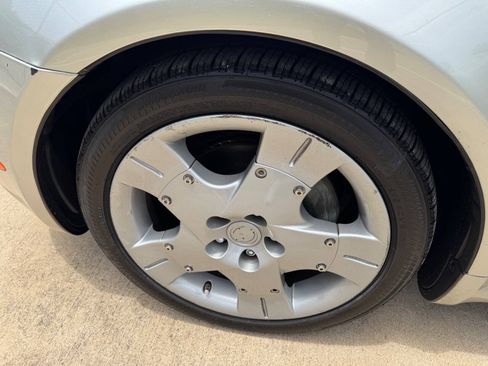 Used 2005 Lexus SC 430 Convertible RWD image 29