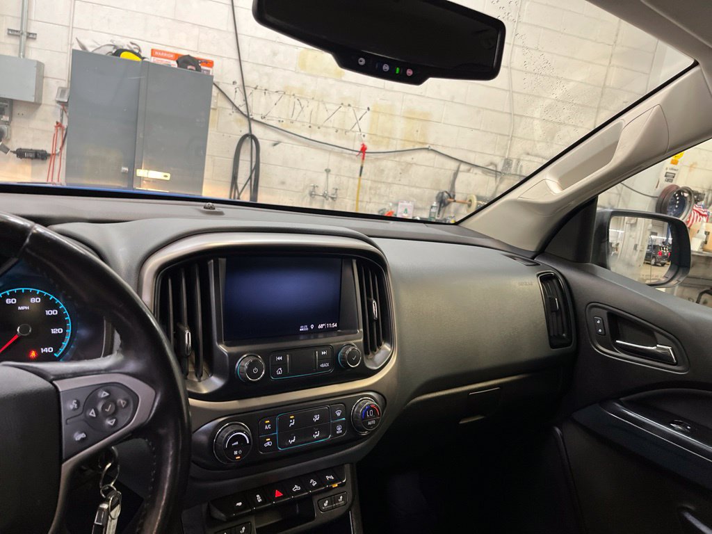 Used 2020 Chevrolet Colorado Z71 AWD/4WD image 20