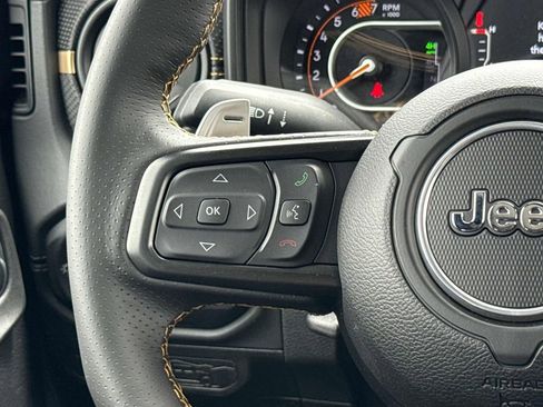 New 2025 Jeep Wrangler Unlimited Rubicon 392 image 17