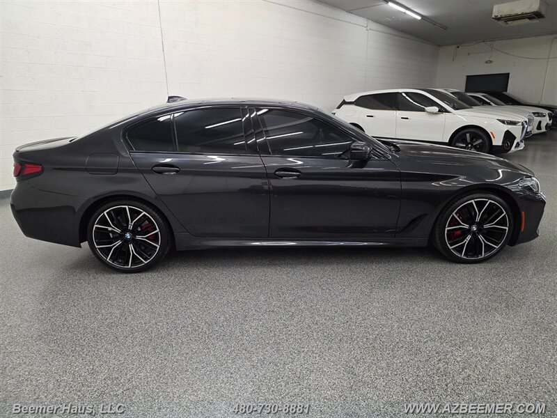Used 2023 BMW 530i w/ M Sport Package RWD image 8