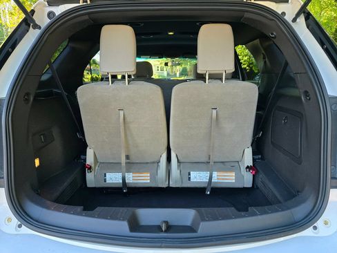 Used 2014 Ford Explorer FWD image 18