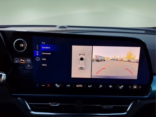 Used 2025 Chevrolet Equinox EV LT w/ Convenience Package FWD image 19
