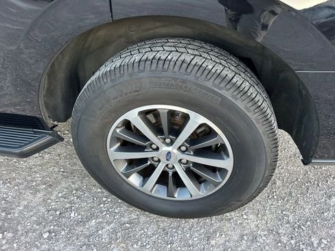 Used 2020 Ford Expedition XLT w/ Cargo Package image 43