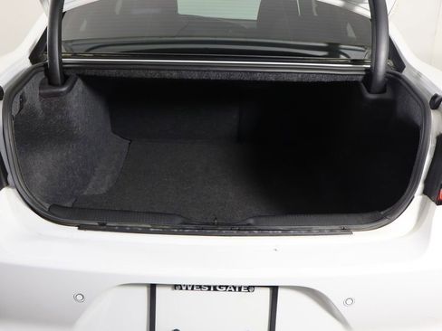 Used 2023 Dodge Charger SXT w/ Cold Weather Package RWD image 18