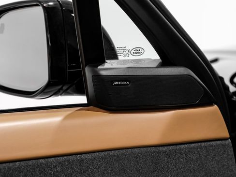 Used 2023 Land Rover Range Rover Sport SE image 37