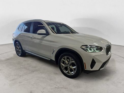 Used 2024 BMW X3 xDrive30i w/ Premium Package AWD/4WD image 5