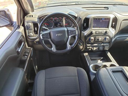 Used 2020 Chevrolet Silverado 1500 LT Trail Boss image 15