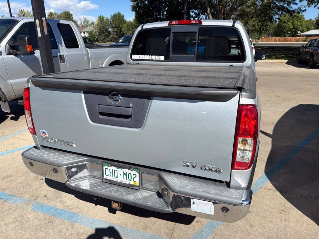 Used 2016 Nissan Frontier SV w/ SV Value Truck Package AWD/4WD image 5