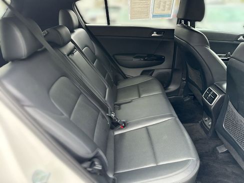 Used 2020 Kia Sportage S w/ S Premium Package image 24