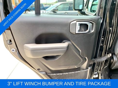 New 2026 Jeep Gladiator Sport AWD/4WD image 16
