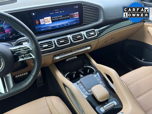 Certified 2025 Mercedes-Benz GLS 450 4MATIC image 18