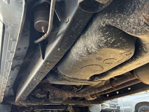 Used 2012 Toyota Tundra 4x4 Double Cab image 21