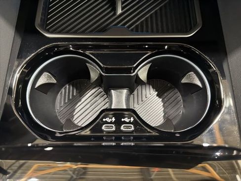 Certified 2024 BMW 530i xDrive w/ Premium Package AWD/4WD image 38