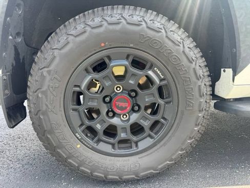 Used 2024 Toyota Sequoia TRD Pro AWD/4WD image 9