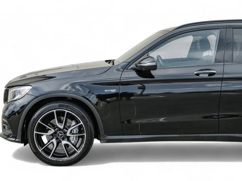 Used 2019 Mercedes-Benz GLC 43 AMG 4MATIC image 11