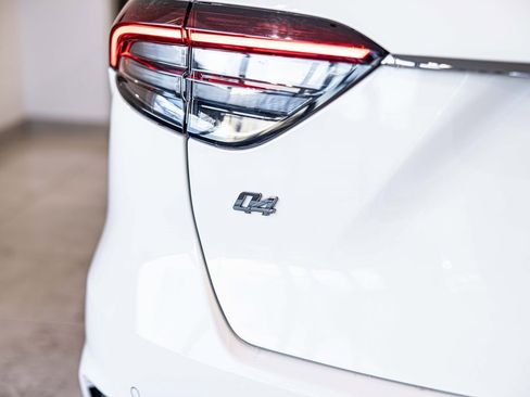 Used 2021 Maserati Levante GranSport image 15