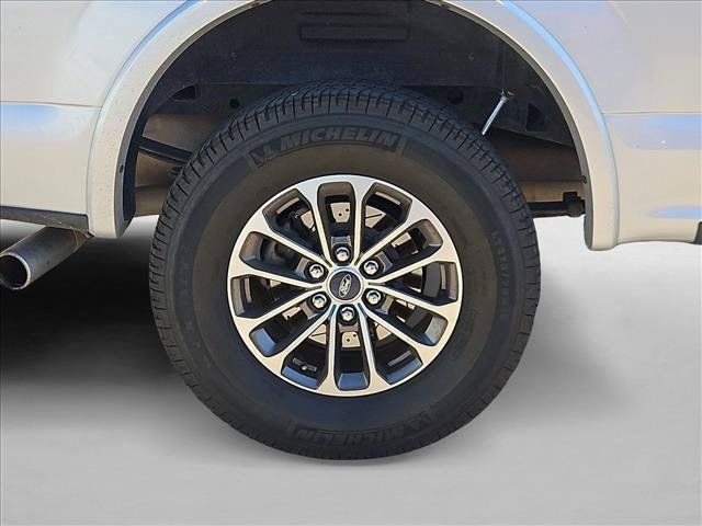 Used 2018 Ford F150 XLT w/ Equipment Group 302A Luxury RWD image 18