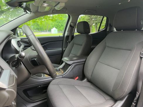 Used 2021 GMC Acadia SLE w/ Driver Convenience Package AWD/4WD image 16