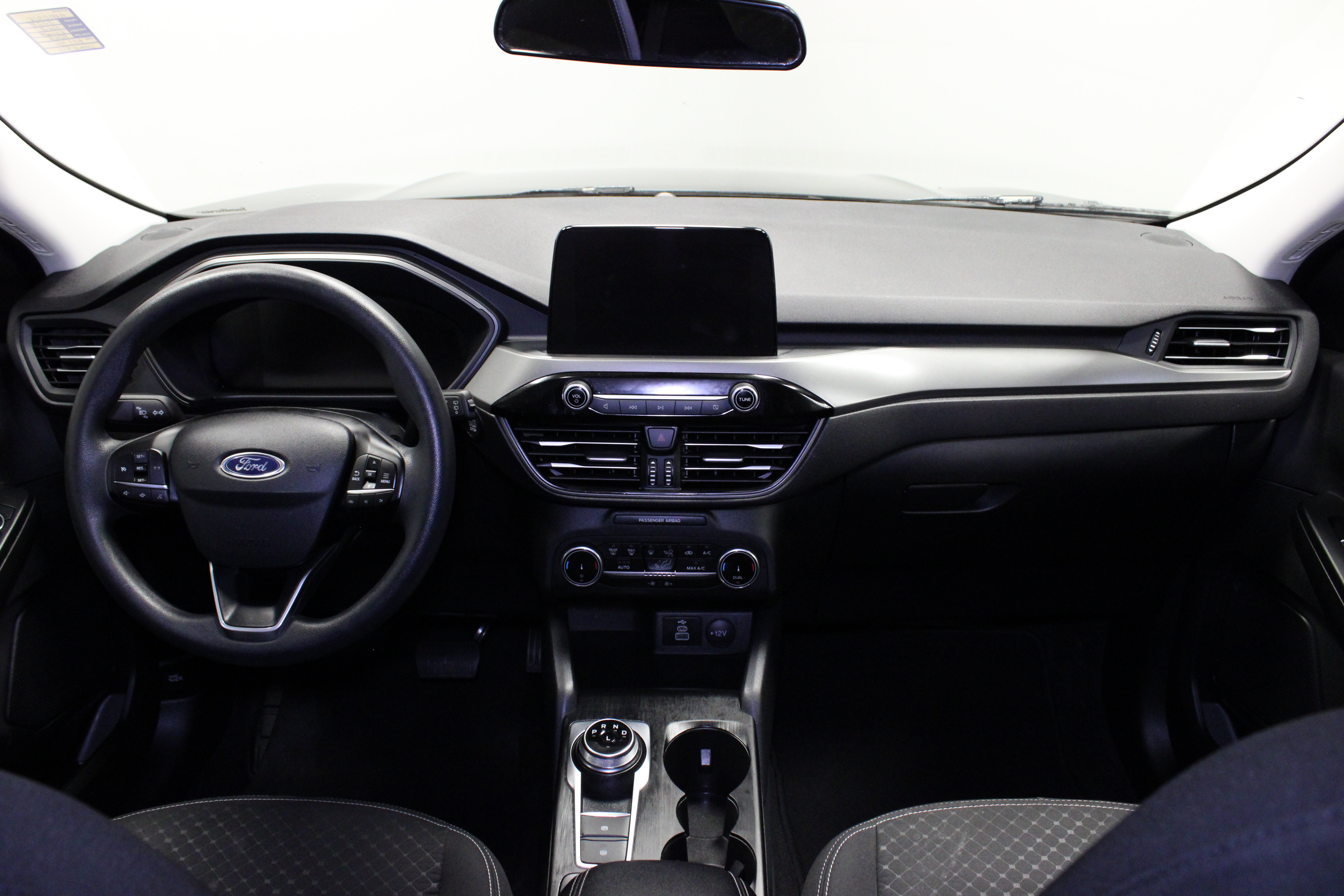 Used 2025 Ford Escape Active AWD/4WD image 18