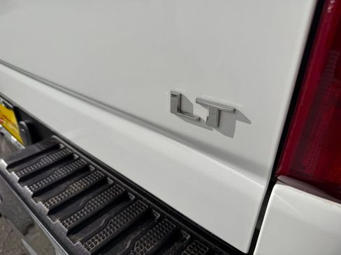 Used 2024 Chevrolet Silverado 2500 LT image 14