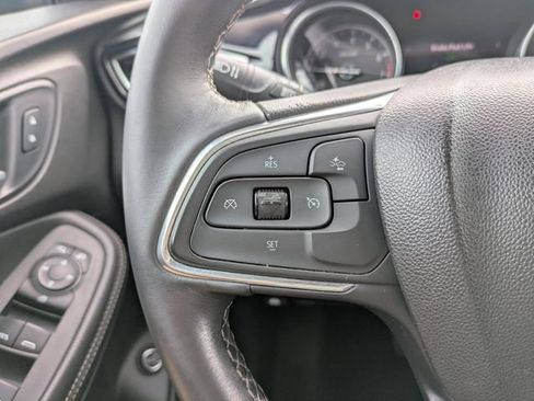 Used 2020 Buick Encore GX Select w/ Experience Buick Package FWD image 28