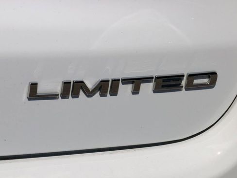 Used 2025 Jeep Compass Limited AWD/4WD image 10