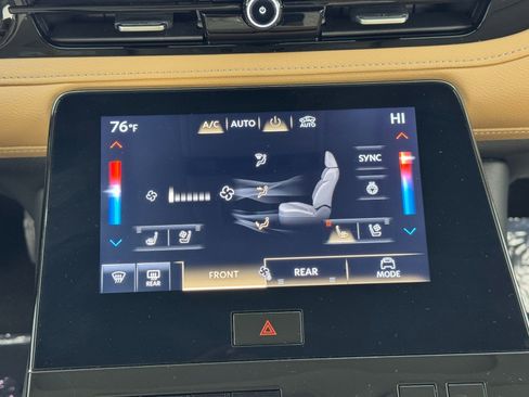 Used 2025 INFINITI QX80 Luxe image 30