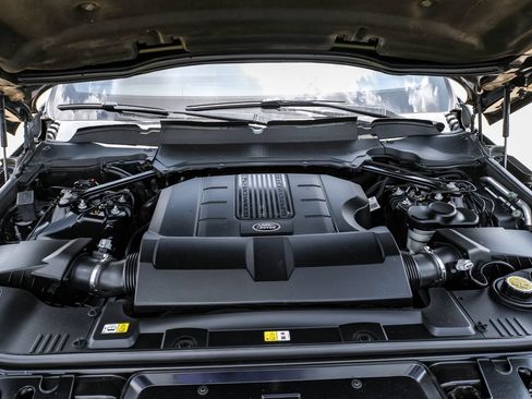Used 2019 Land Rover Range Rover Sport Supercharged AWD/4WD image 43