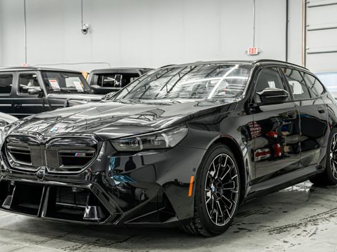 Used 2025 BMW M5 Touring w/ M Driver's Package AWD/4WD image 5