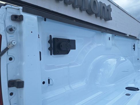 New 2024 RAM 3500 Tradesman w/ Chrome Appearance Group image 27