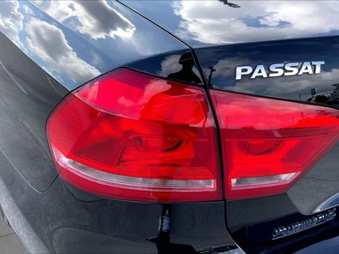 Used 2015 Volkswagen Passat 1.8T S FWD image 26