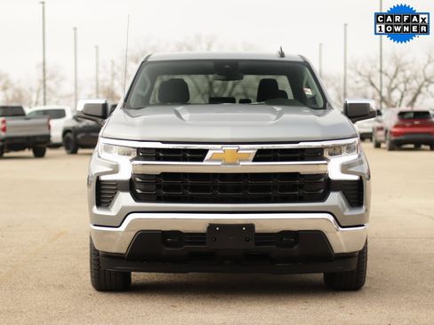 Used 2023 Chevrolet Silverado 1500 LT w/ Protection Package image 2