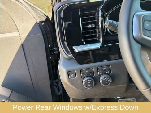 Used 2025 Chevrolet Silverado 1500 RST image 18