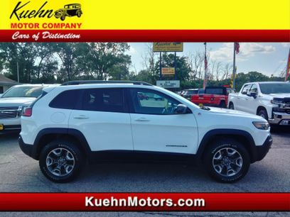 Used 2019 Jeep Cherokee Trailhawk w/ Cold Weather Group
