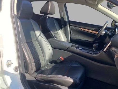 Used 2017 Nissan Maxima Platinum image 33