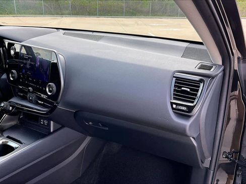 Used 2024 Lexus NX 250 FWD w/ Cold Area Package image 19