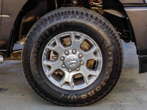 Used 2024 RAM 2500 Laramie w/ Safety Group AWD/4WD image 11