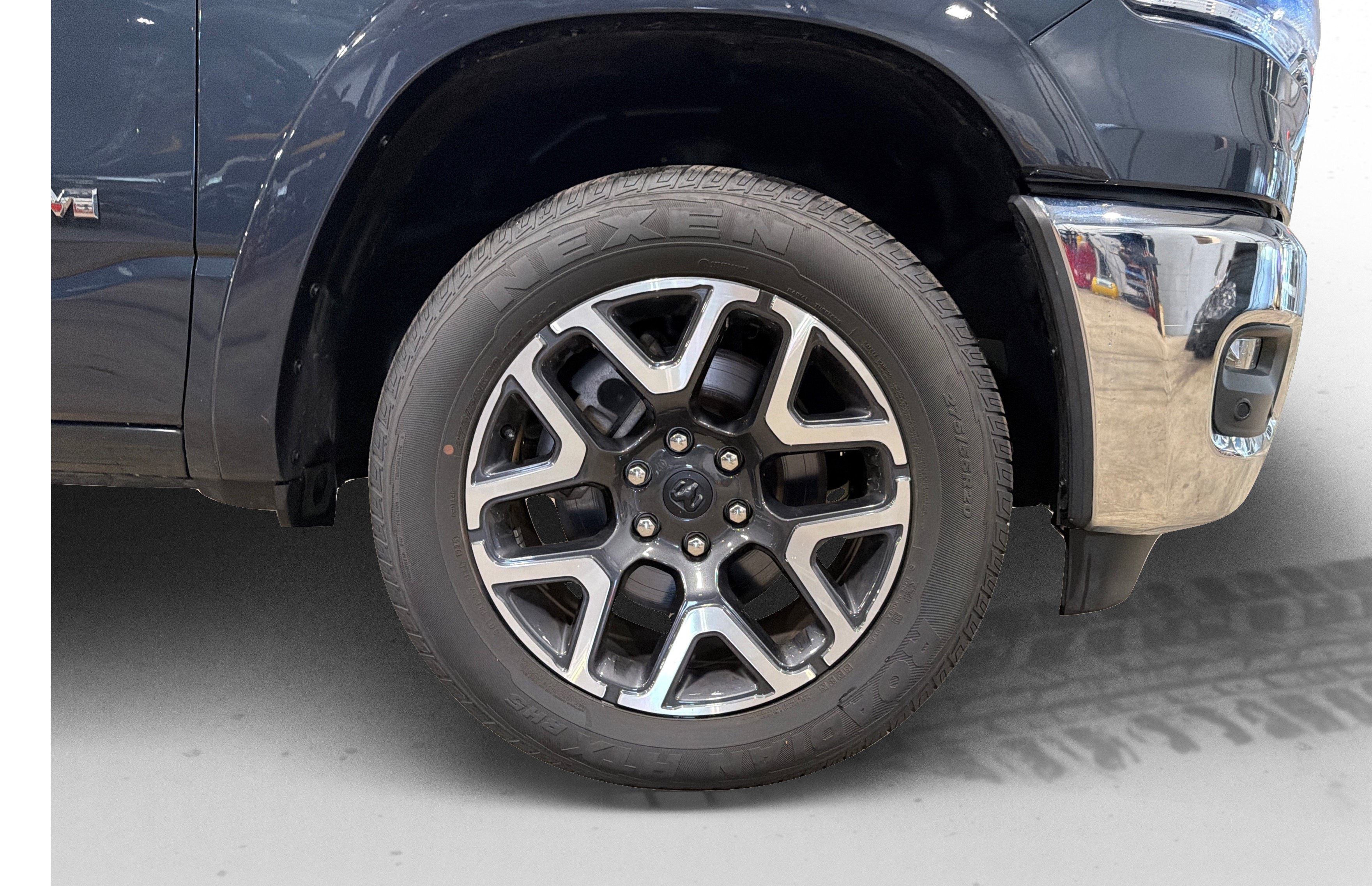 Used 2026 RAM 1500 Laramie AWD/4WD image 53