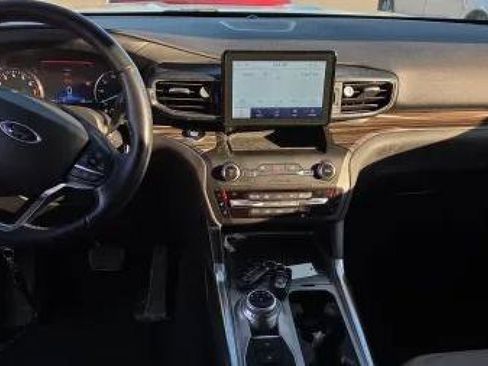 Used 2020 Ford Explorer Limited image 8