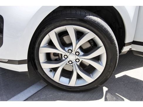 Used 2023 Land Rover Range Rover Evoque SE AWD/4WD image 29