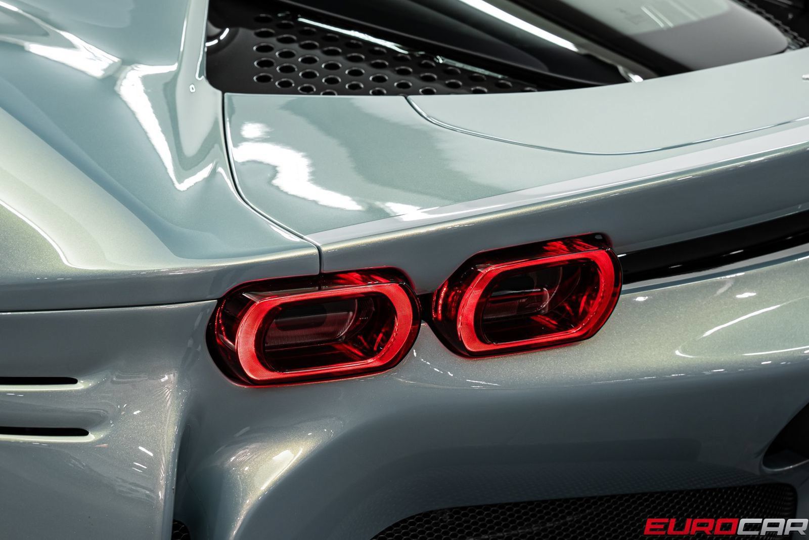 Used 2022 Ferrari SF90 Stradale AWD/4WD image 24