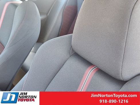 Used 2024 Toyota Corolla SE image 16