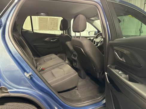Used 2024 GMC Terrain SLE FWD image 12