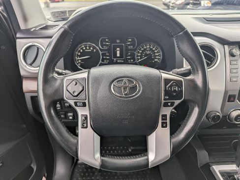 Used 2018 Toyota Tundra Limited image 16