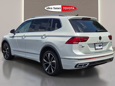 Used 2024 Volkswagen Tiguan SEL R-Line AWD/4WD image 8