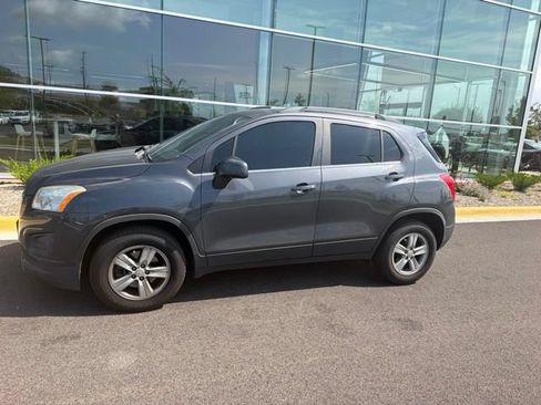 Used 2016 Chevrolet Trax LT AWD/4WD image 22