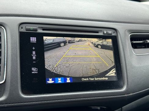 Used 2017 Honda HR-V EX image 30